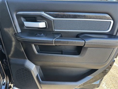 Certified 2022 RAM 2500 Big Horn w/ Level C Equiment Group image 16