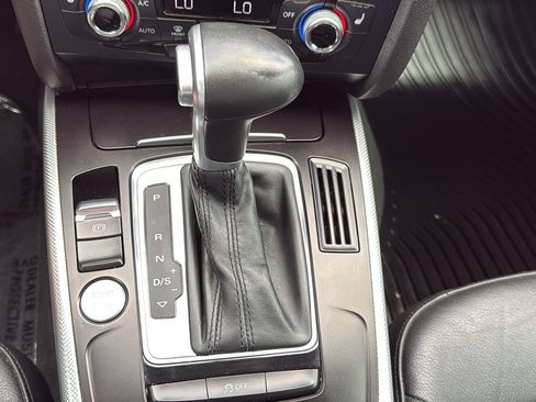 Used 2016 Audi A4 2.0T Premium w/ Convenience Plus Package AWD/4WD image 26