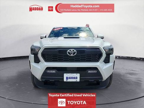Certified 2024 Toyota Tacoma TRD Sport w/ TRD Sport Upgrade Package AWD/4WD image 9