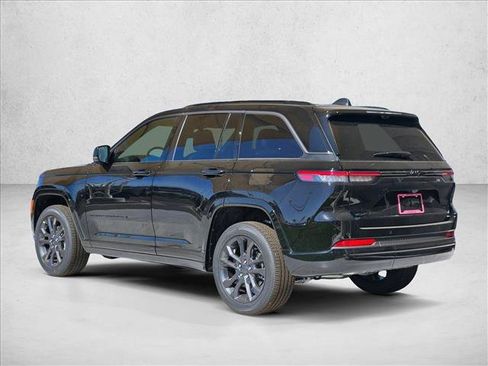 New 2026 Jeep Grand Cherokee Limited AWD/4WD image 8