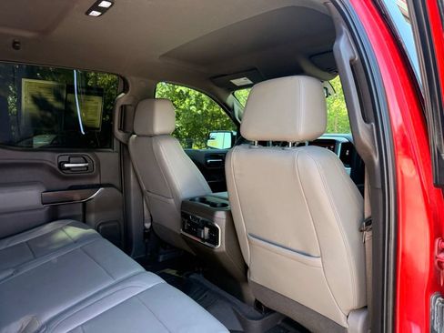 Used 2019 GMC Sierra 1500 SLT AWD/4WD image 31