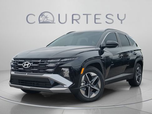 New 2026 Hyundai Tucson SEL FWD image 1