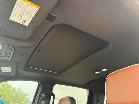 Used 2024 GMC Sierra 3500 Denali Ultimate image 21