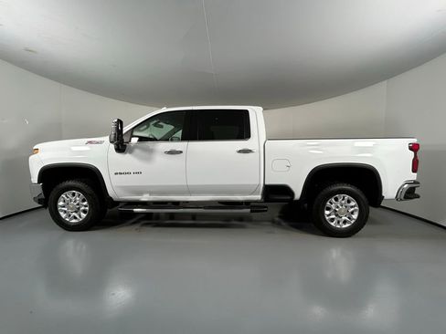 Used 2023 Chevrolet Silverado 2500 LTZ w/ LTZ Convenience Package AWD/4WD image 4
