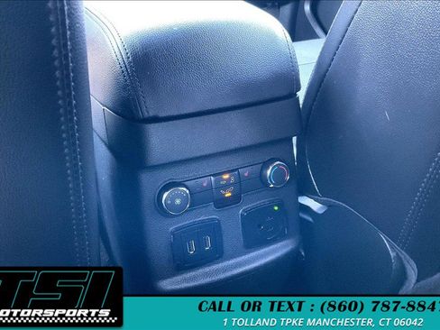 Used 2018 Ford Explorer Limited AWD/4WD image 30