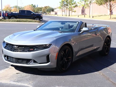 Used 2023 Chevrolet Camaro LT w/ RS Package image 32