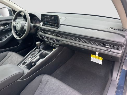 New 2025 Honda Accord SE image 23
