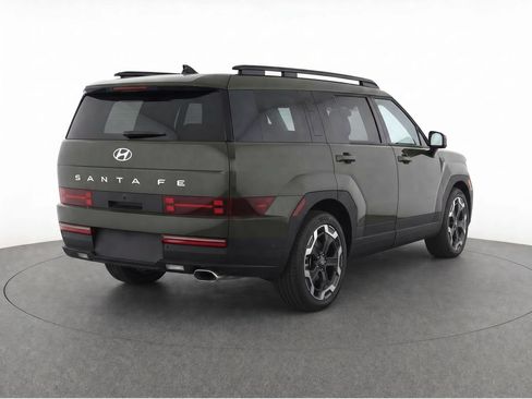 Used 2025 Hyundai Santa Fe SEL FWD image 4