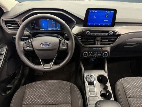Certified 2023 Ford Escape Active AWD/4WD image 22