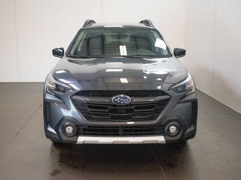 Certified 2024 Subaru Outback Limited w/ Tech Package 2 AWD/4WD image 2