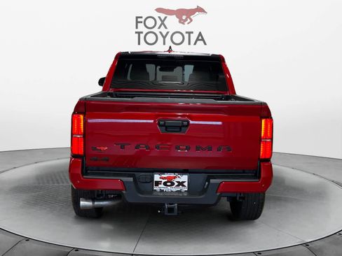 Used 2025 Toyota Tacoma SR5 w/ SR5 Upgrade Package AWD/4WD image 4