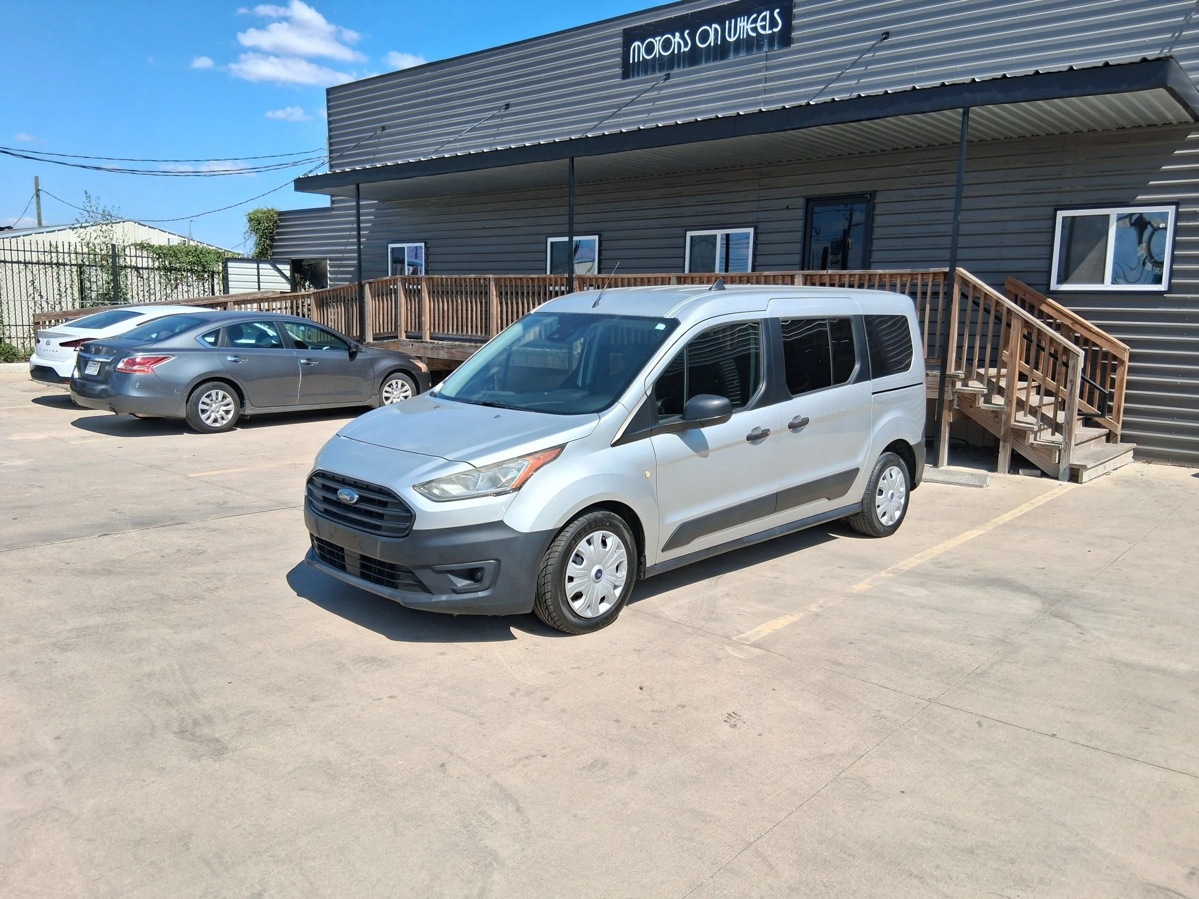 Used 2019 Ford Transit Connect XL FWD image 1