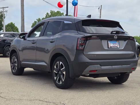Used 2026 Nissan Kicks SV w/ SV Premium Package AWD/4WD image 16