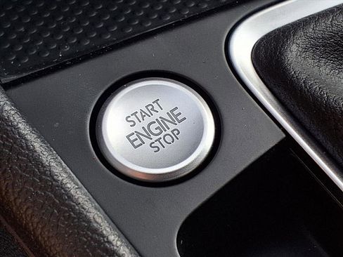 New 2026 Volkswagen Jetta SE image 18