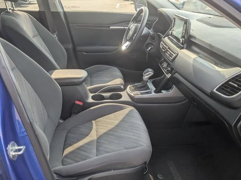 Used 2022 Kia Seltos LX AWD/4WD image 26