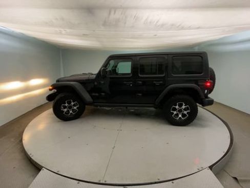 Used 2021 Jeep Wrangler Unlimited Rubicon AWD/4WD image 9