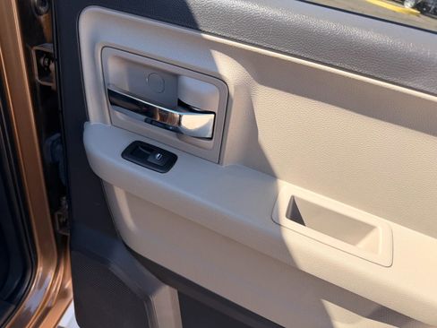 Used 2012 RAM 1500 Big Horn RWD image 30