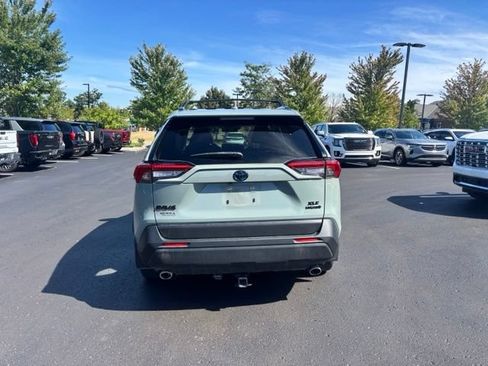 Used 2022 Toyota RAV4 XLE w/ Convenience Package AWD/4WD image 6