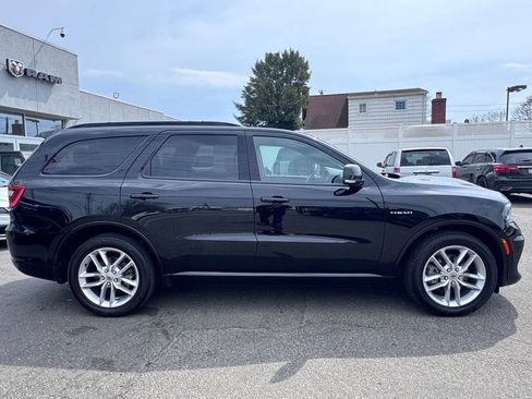 Certified 2024 Dodge Durango R/T AWD/4WD image 9