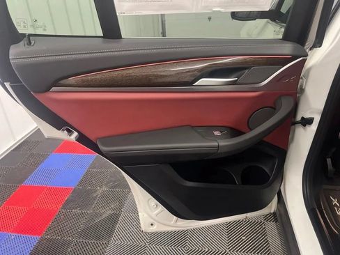 Used 2022 BMW X3 xDrive30i AWD/4WD image 18