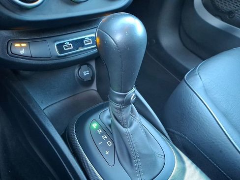 Used 2021 FIAT 500X Sport w/ Cold Weather Group image 11