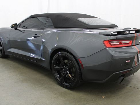 Used 2017 Chevrolet Camaro SS image 7