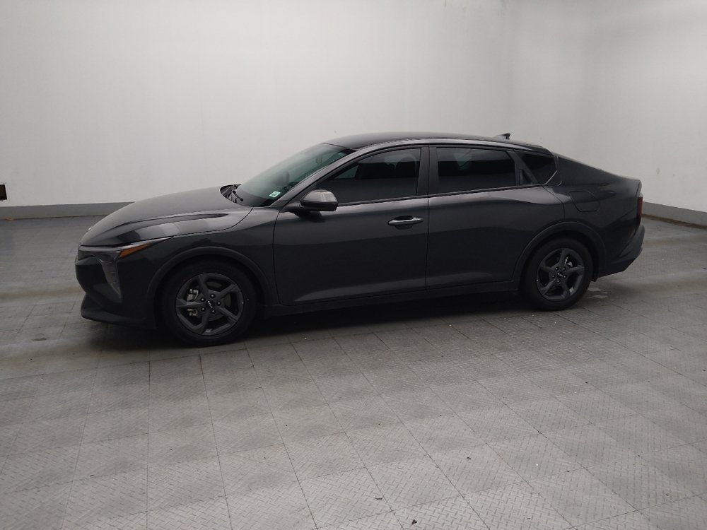 Used 2025 Kia K4 FWD image 2