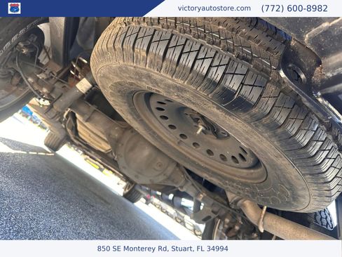 Used 2016 Chevrolet Silverado 1500 High Country w/ High Country Premium Package image 17