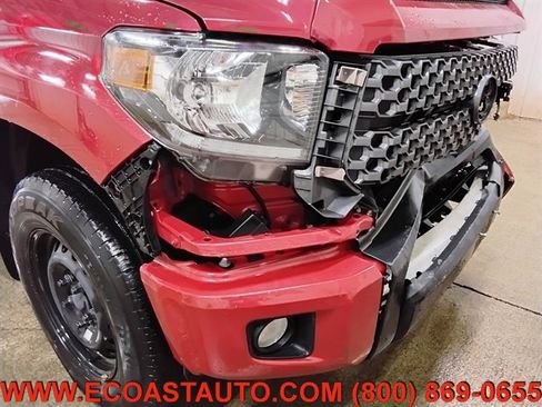 Used 2021 Toyota Tundra SR5 w/ SX Package AWD/4WD image 16