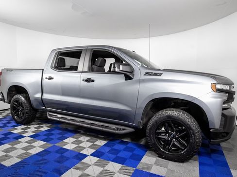 Used 2021 Chevrolet Silverado 1500 LT Trail Boss w/ Bed Protection Package image 3