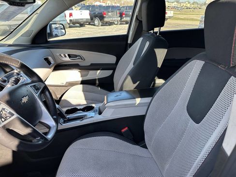 Used 2012 Chevrolet Equinox LT AWD/4WD image 11