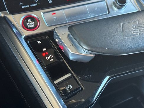 Used 2022 Audi e-tron S Prestige image 20
