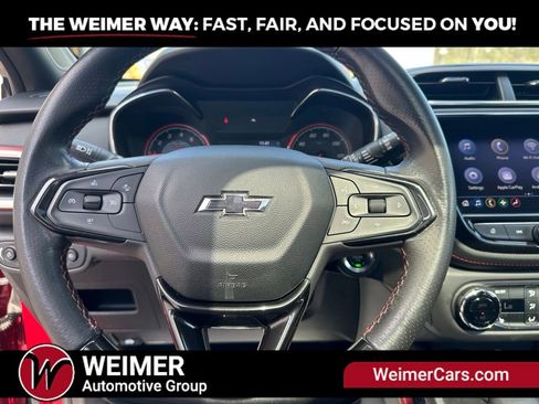 Used 2021 Chevrolet TrailBlazer RS w/ Sun and Liftgate Package AWD/4WD image 10