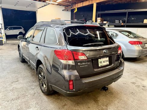 Used 2013 Subaru Outback 2.5i Premium w/ Popular Pkg 1B image 4