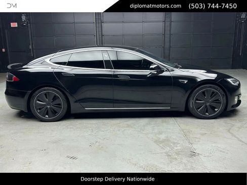 Used 2020 Tesla Model S Performance AWD/4WD image 8