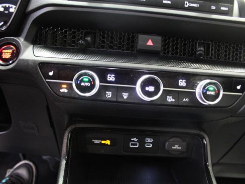 Used 2024 Honda CR-V EX image 17