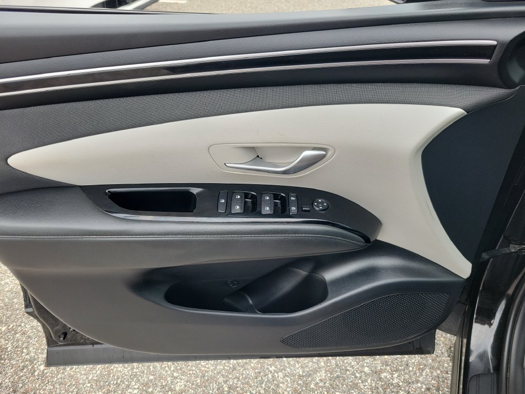 Used 2022 Hyundai Tucson SEL w/ Convenience Package FWD image 12