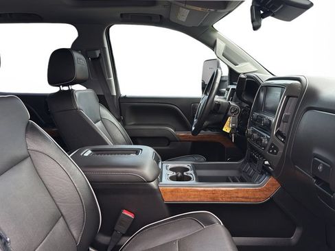 Used 2018 Chevrolet Silverado 3500 High Country AWD/4WD image 11