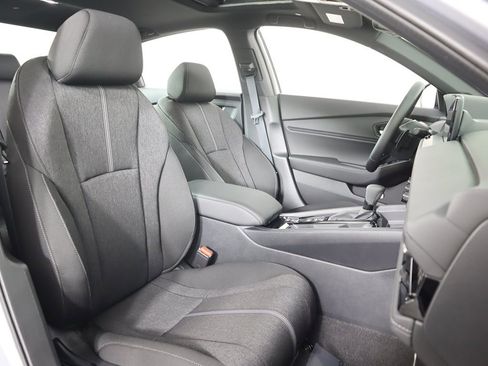 Used 2023 Honda Accord Sport image 29