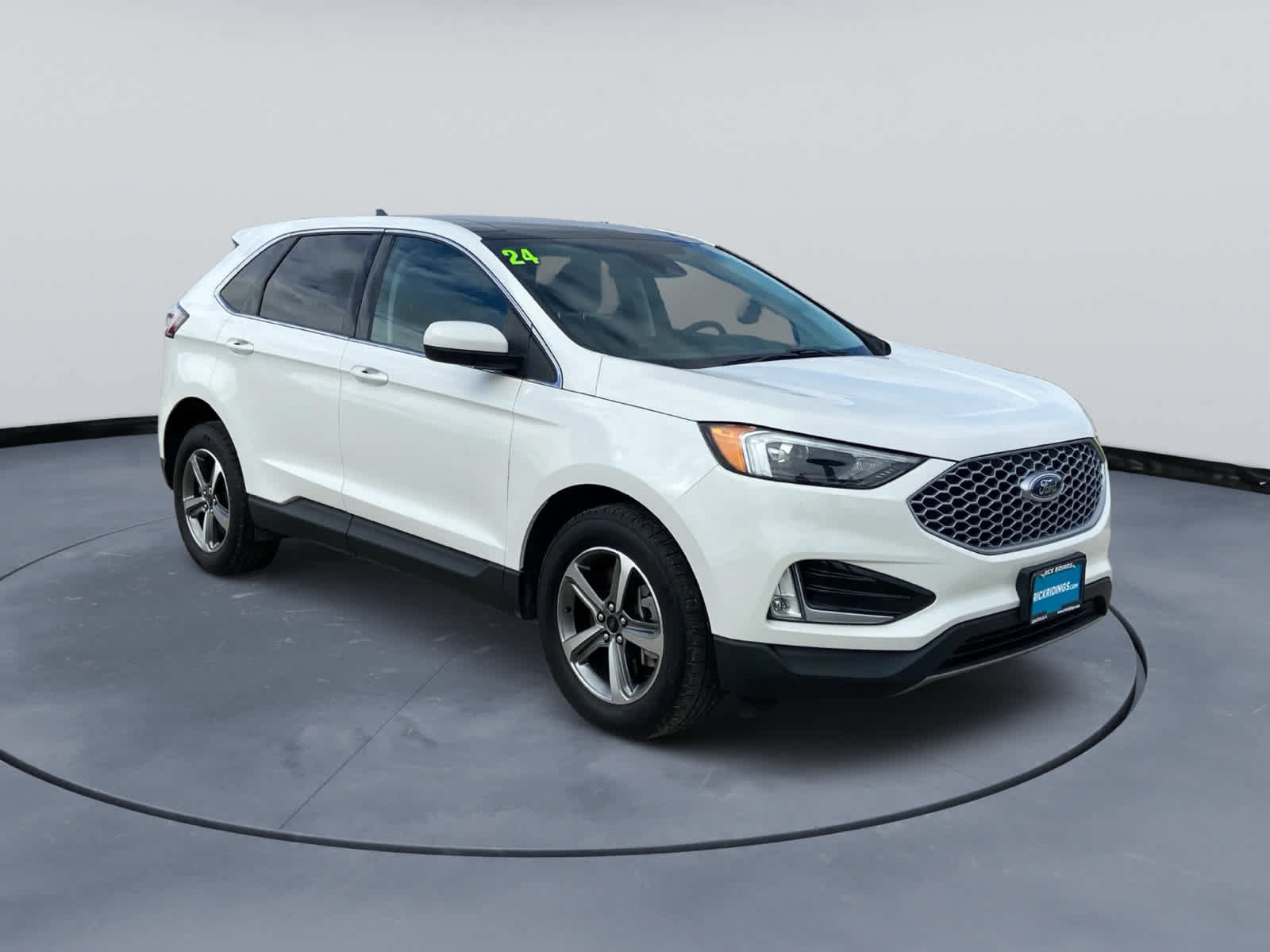 Used 2024 Ford Edge SEL w/ Convenience Package AWD/4WD image 9