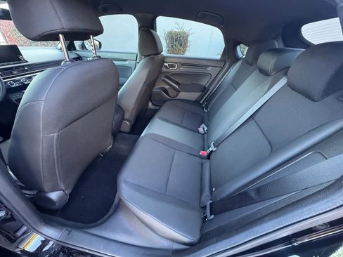 Used 2025 Honda Civic Sport image 16
