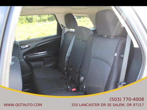 Used 2016 Dodge Journey SE w/ Flexible Seating Group FWD image 14