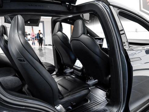 Used 2023 Tesla Model X Plaid AWD/4WD image 30