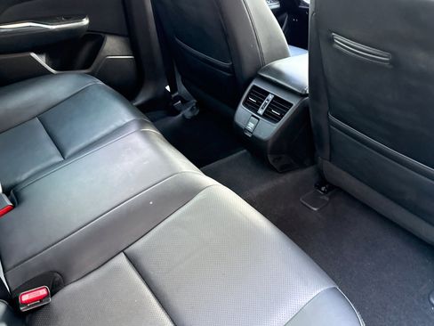 Certified 2018 Honda Clarity Touring image 30