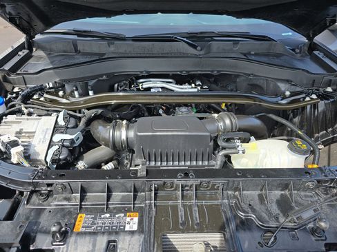 Used 2025 Ford Explorer ST AWD/4WD image 14