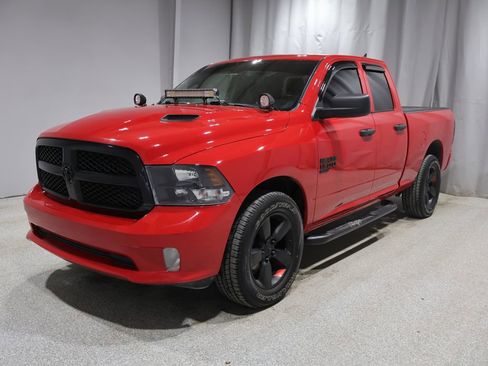 Used 2022 RAM 1500 Express w/ Wheel & Sound Group AWD/4WD image 6