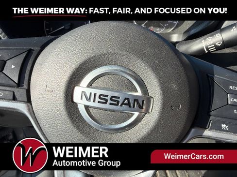 Used 2023 Nissan Sentra SR FWD image 26