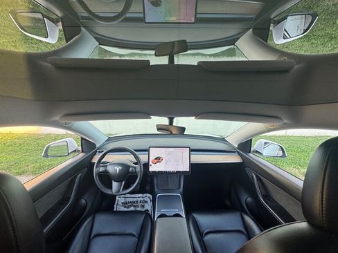 Used 2021 Tesla Model Y Long Range AWD/4WD image 14