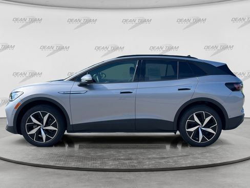 Certified 2023 Volkswagen ID.4 Pro S AWD/4WD image 4