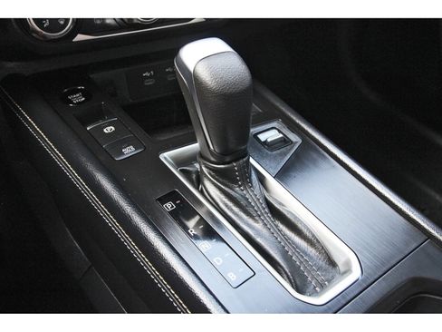 Certified 2025 Nissan Kicks SV AWD/4WD image 26